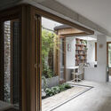 Apple Tree Terrace / Scullion Architects - Interior Photography, Houses, Facade, Beam