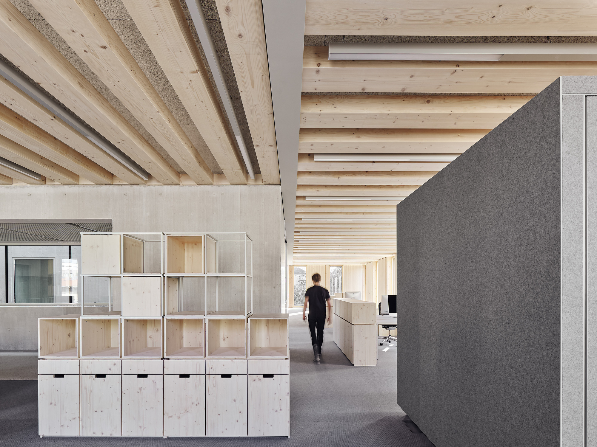 Gallery of GWG Tübingen Office / VON M 12