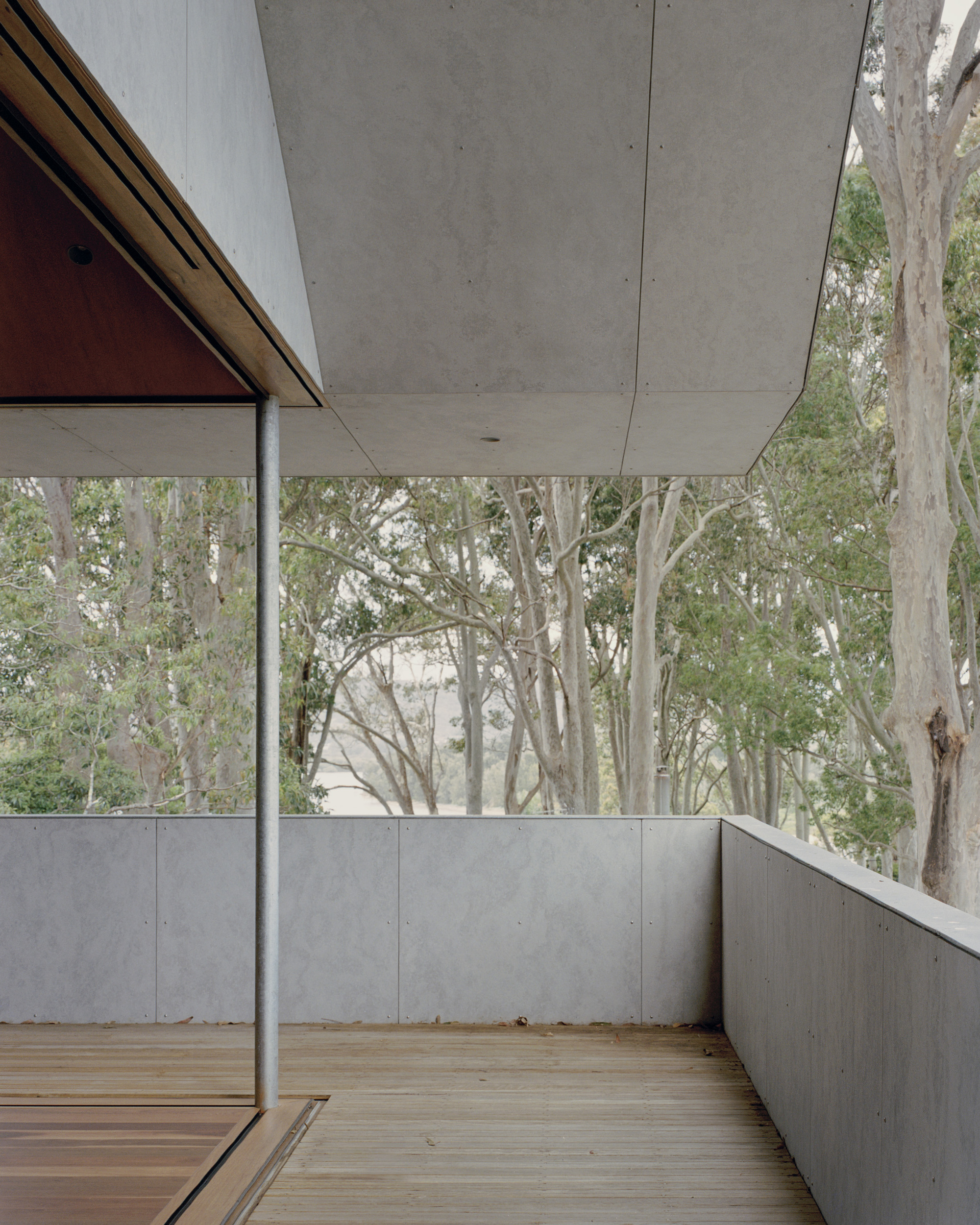 Gallery of Mossy Point House / Edition Office 13