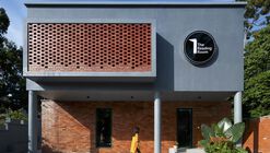 The Reading Room / A N Design Studio