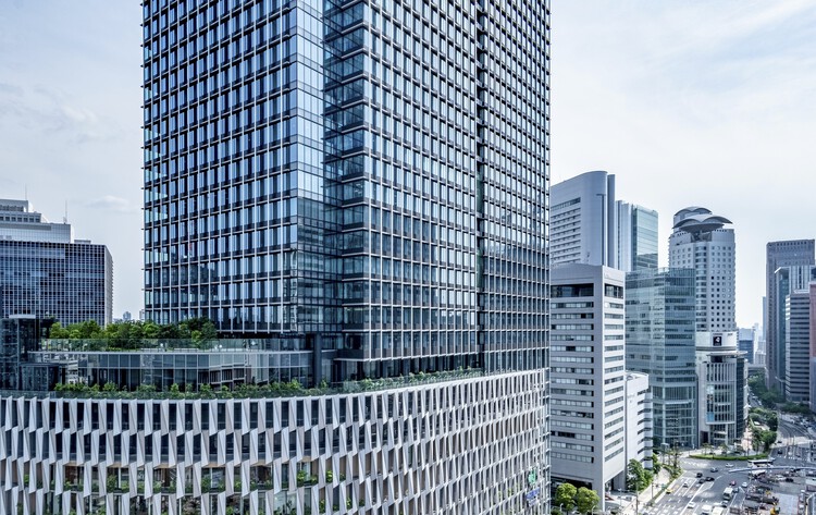 Osaka Umeda Twin Towers South / Takenaka Corporation - Exterior Photography, Facade, Cityscape