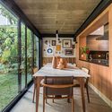 Casa de Vila / Marcela Fazio Arquitetura - Fotografia de Interiores, Mesa, Viga