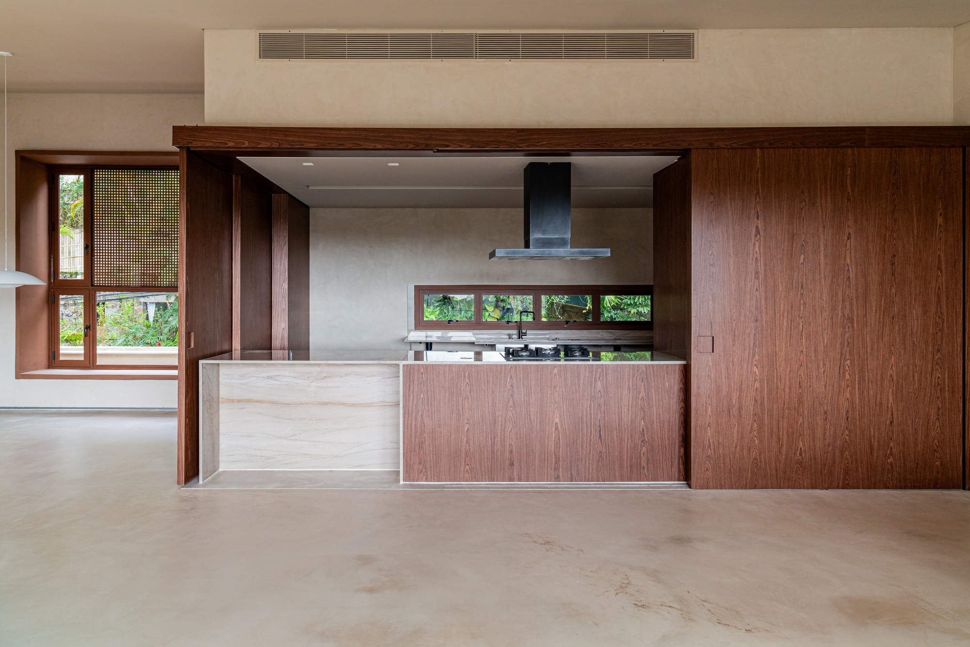Gallery of Terra House / Cité Arquitetura - 12