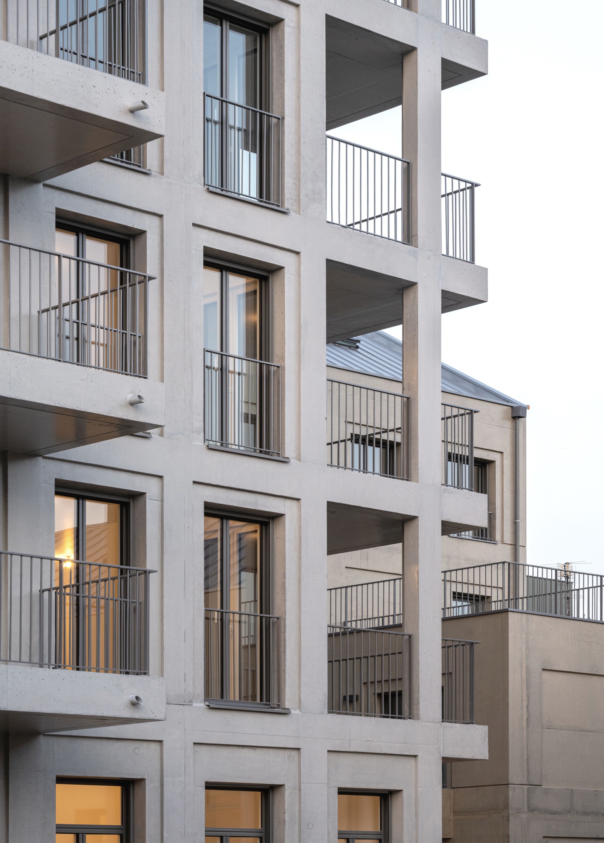 Gallery of Alma Street Housing / palast 4