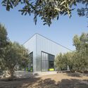 Kinik Olive Agricultural Production, Processing & Storage / Studio Evren Başbuğ - Exterior Photography
