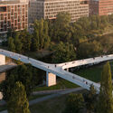 Elevating Urban Connectivity: The Spirit of Pedestrian Bridges in Cities - Image 4 of 4
