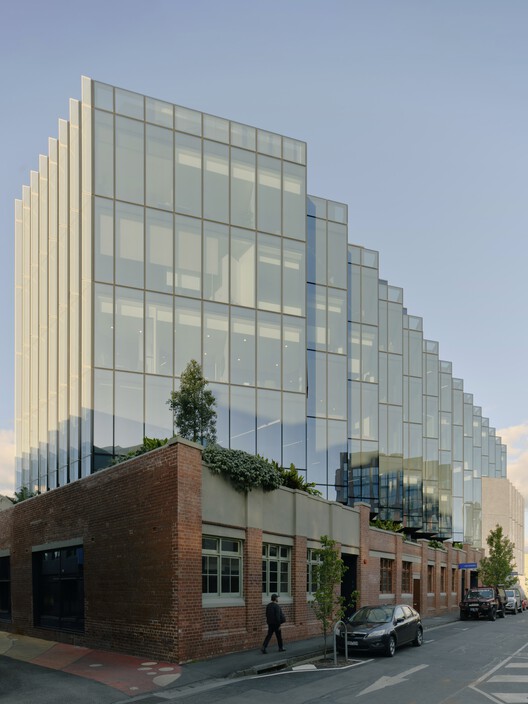 Encore Cremorne Office Building / Fieldwork - Exterior Photography, Facade, Windows