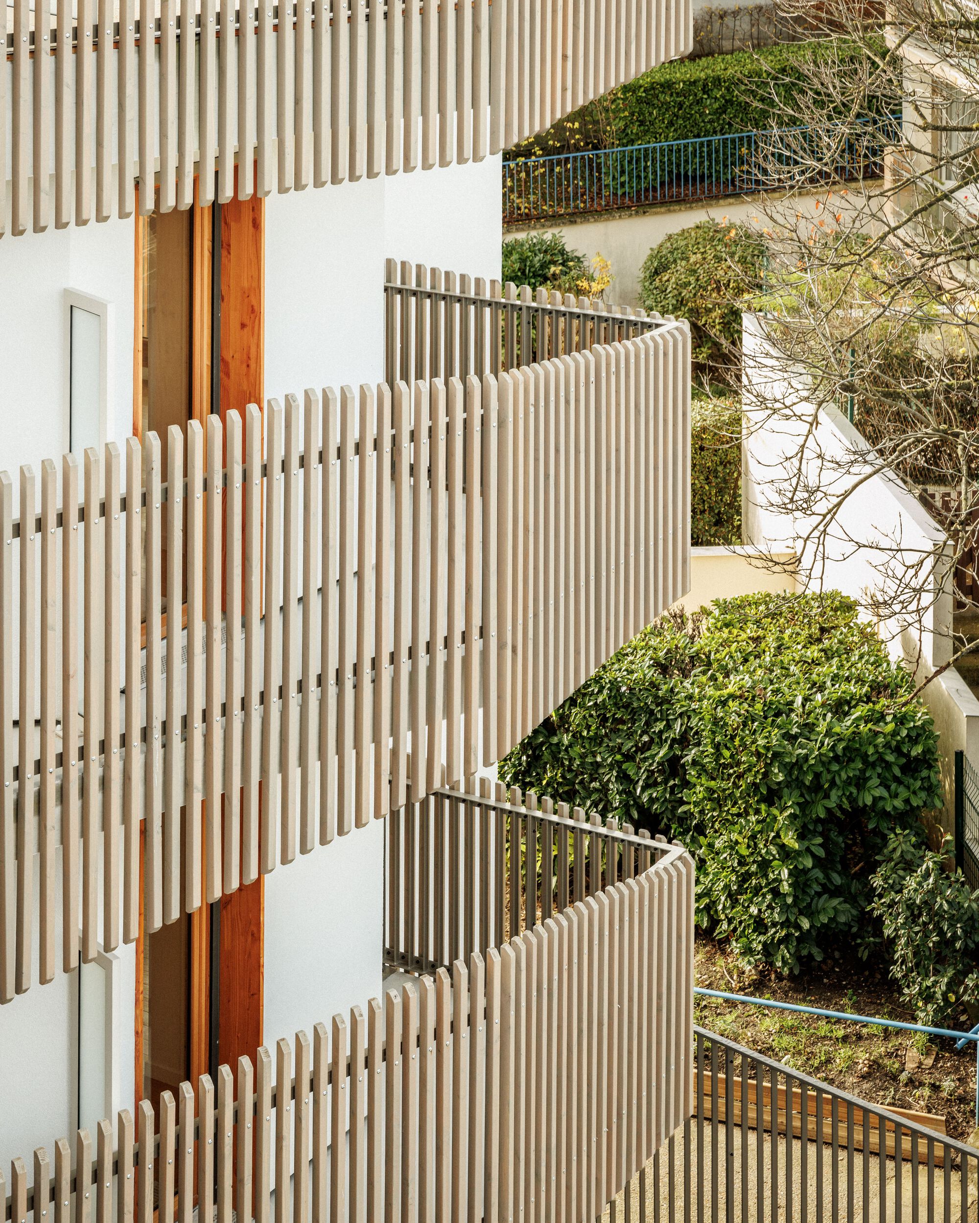 Gallery of On the Hillside Apartments / AUP/Architectes - 19