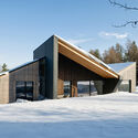 Casa en Beskids / RS + Robert Skitek - Fotografía exterior, Casas, Fachada, Puerta