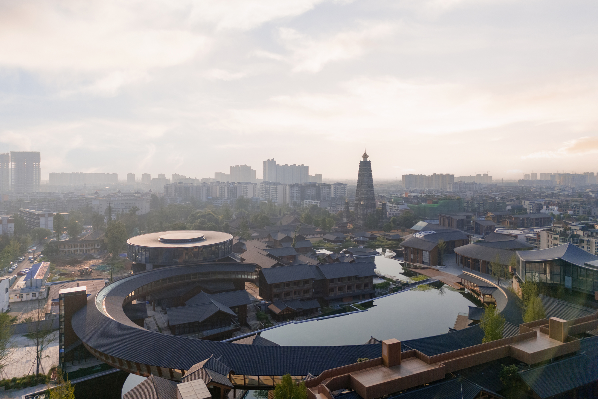 Gallery of Regional Urban Renewal of Chengdu Pengzhou Longxing Temple ...