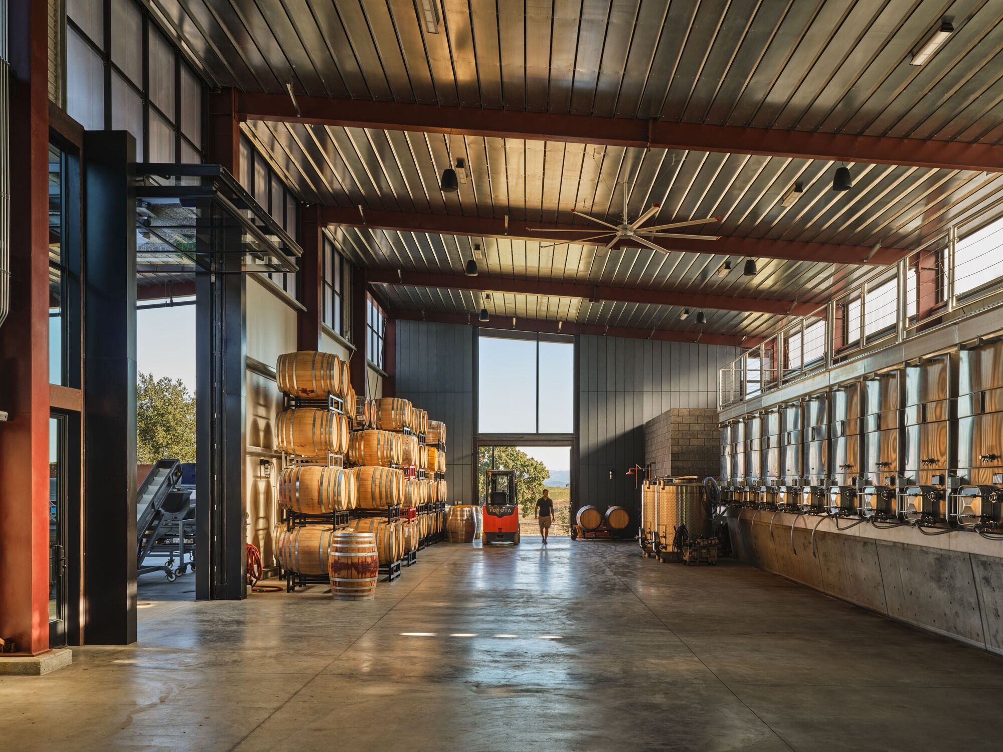 Gallery of Fulldraw Winery / Clayton Korte - 8