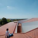 屋顶躺平，山谷之家 / Volume Architecture Lisbon Studio - 建筑图, 楼梯