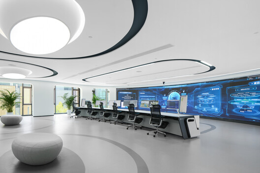 海天集团研发总部 / 中国建筑西南设计研究院 - 灯