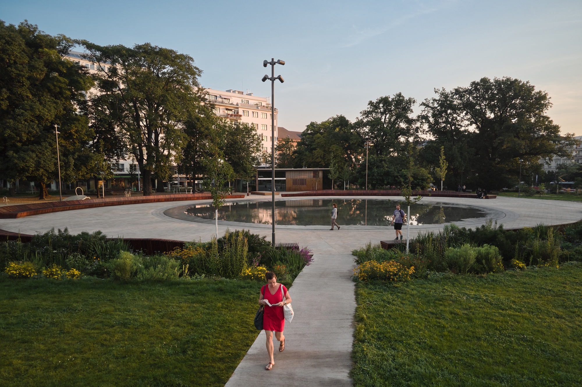 Gallery of The Moravian Square Park Revitalization / Consequence forma