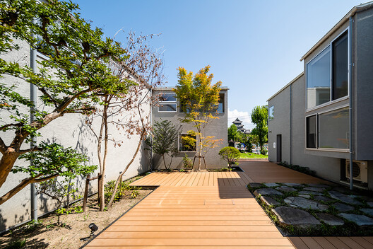 Matsumoto Sannomaru Square / Atelier and I Tatsuo IWAOKA Laboratory + MORIIS Atelier + Ouvi - Exterior Photography, Windows, Facade