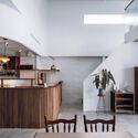Bistro Me&Island / Atelier [inter] Island - Interior Photography, Coffee Shop Interiors, Kitchen, Countertop, Chair