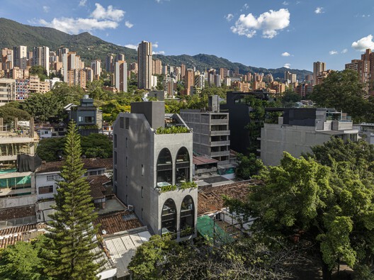 Gotham House / Plan:b arquitectos - Exterior Photography, Cityscape