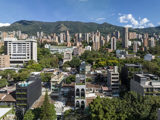 Gotham House / Plan:b arquitectos - Image 20 of 42