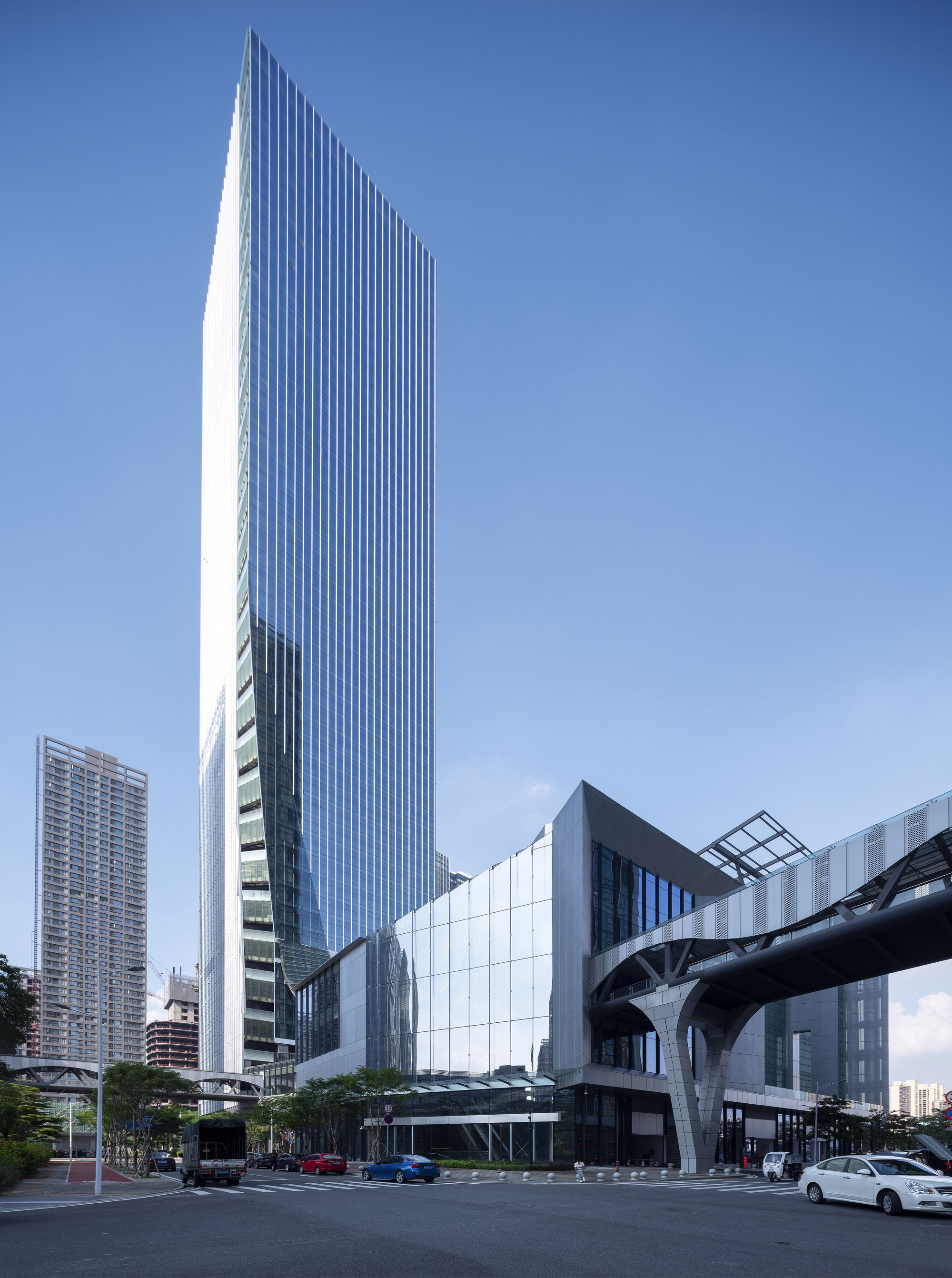 Gallery of Foshan Entrepreneur Building / CCDI - 5