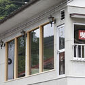 Cervecería Togawa Onsen / Hidenori Tsuboi Architects - fotografía de interiores, ventanas, fachadas, balcones