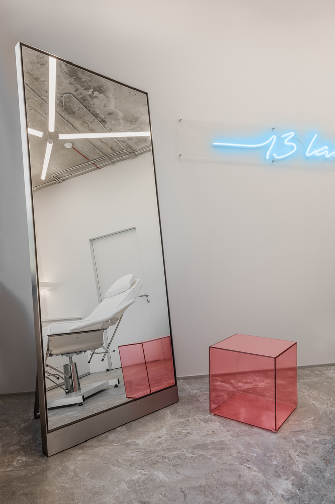 Clínica 13 Laser / Temp Project - Fotografia de Interiores, Cadeira