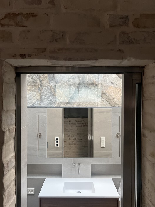 Hearth House / Kastler Skjeseth Architects Hearth House / Kastler Skjeseth Architects - Interior Photography, Bathroom, Sink, Windows