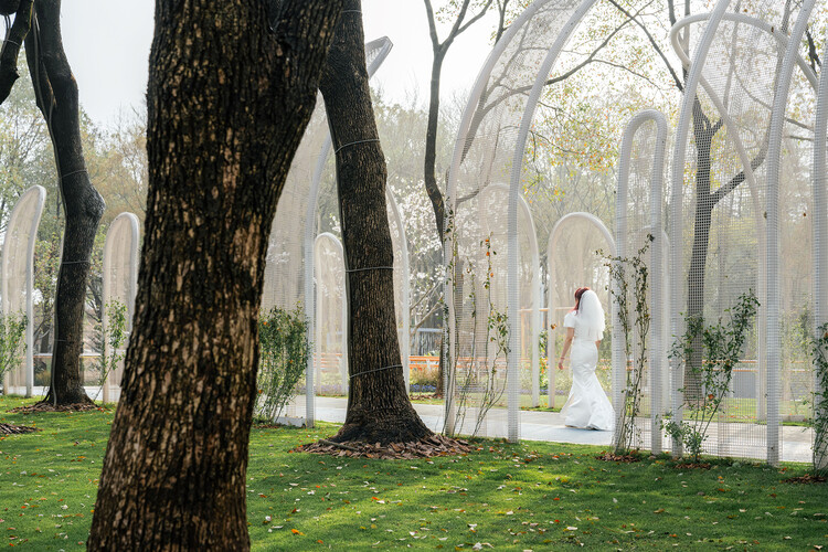 Emerald Screen Pergola / Wutopia Lab - Exterior P،tography, Forest