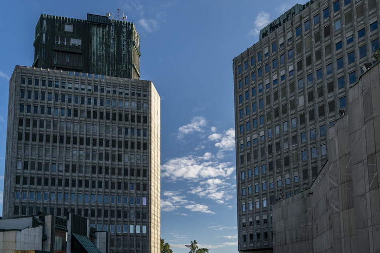 AD Classics: Plaza de la República / Edvard Ravnikar - fotografía exterior, ventanas, vistas de la ciudad, fachadas
