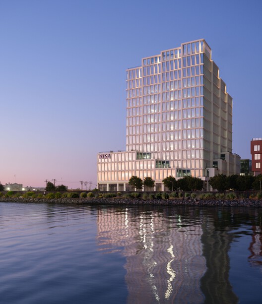 Visa's Market Support Center / Henning Larsen - Exterior Photography, Waterfront, Cityscape