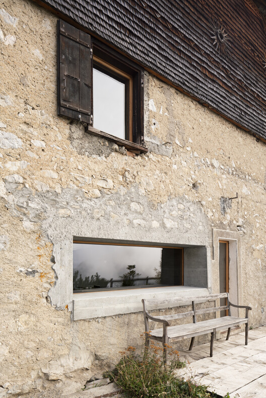 Alpine Chalet  CPL / Ralph Germann architectes - Exterior Photography, Windows, Brick, Facade