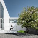 Dew House / Ayutt and Associates Design - Imagen 3 de 33