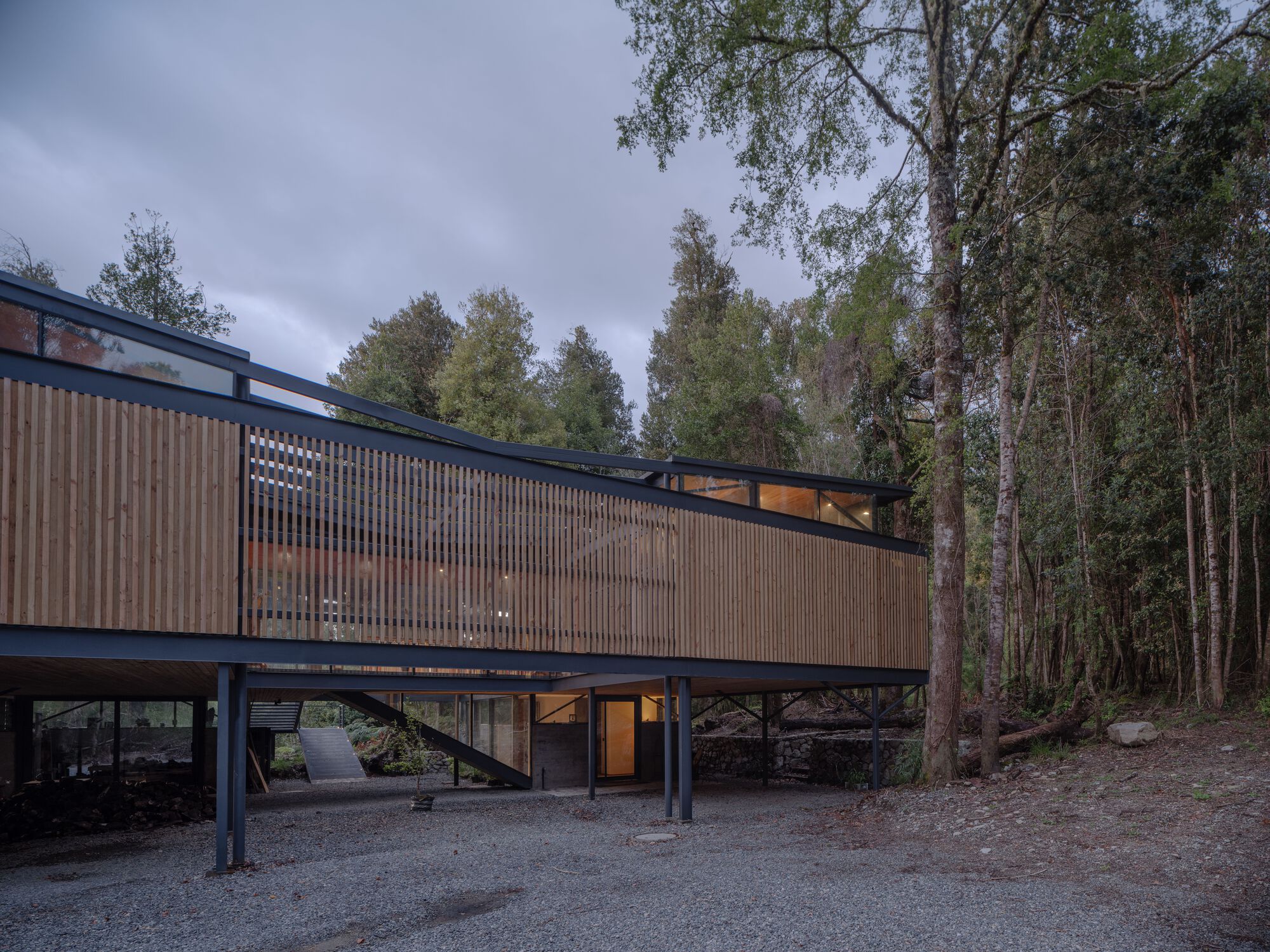 Galería de Casa Roble Huacho / Hebra Arquitectos 12
