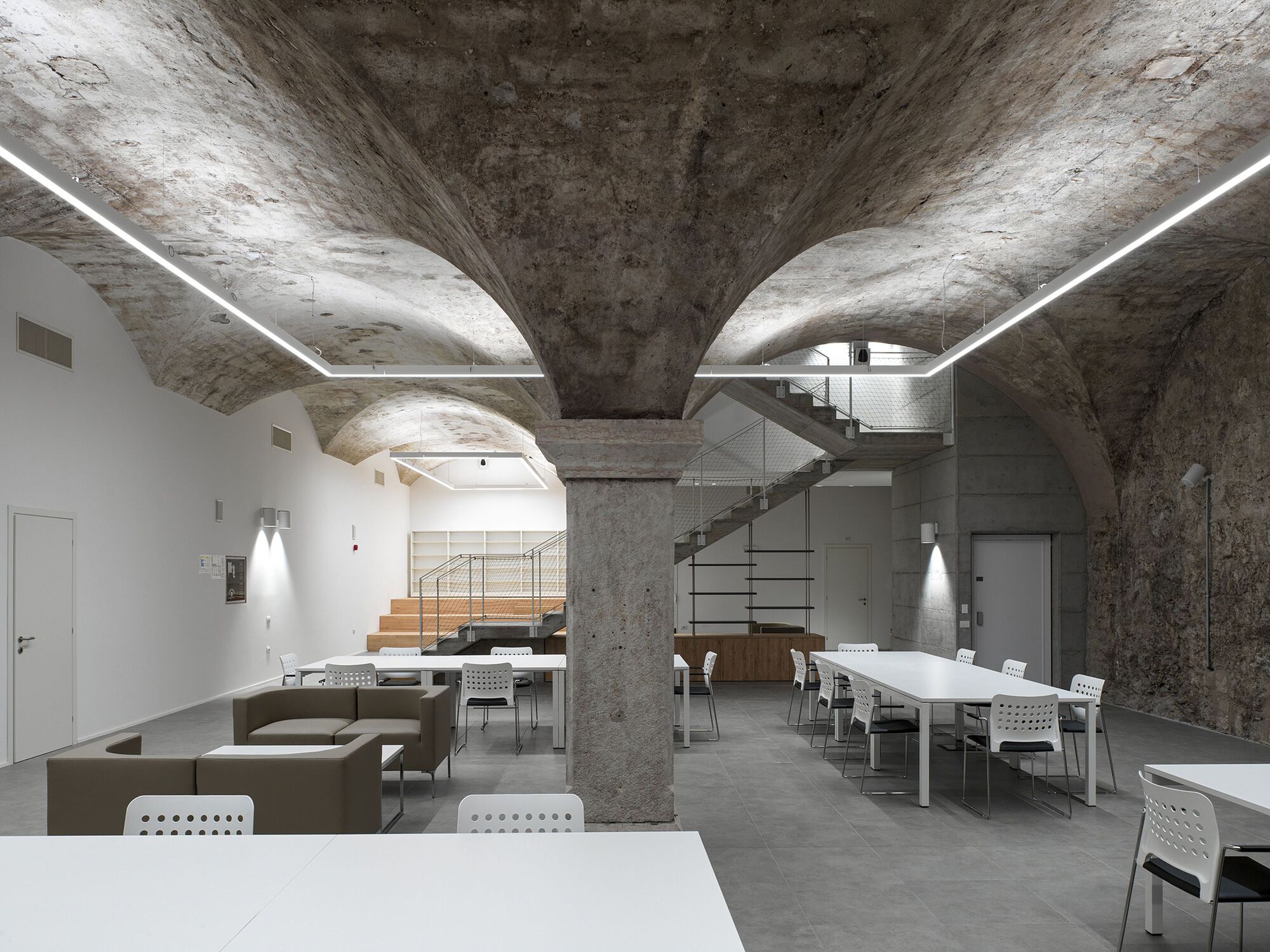 画廊 Alberto De Eccher dall'Eco 市立图书馆 / DAP Studio - 4