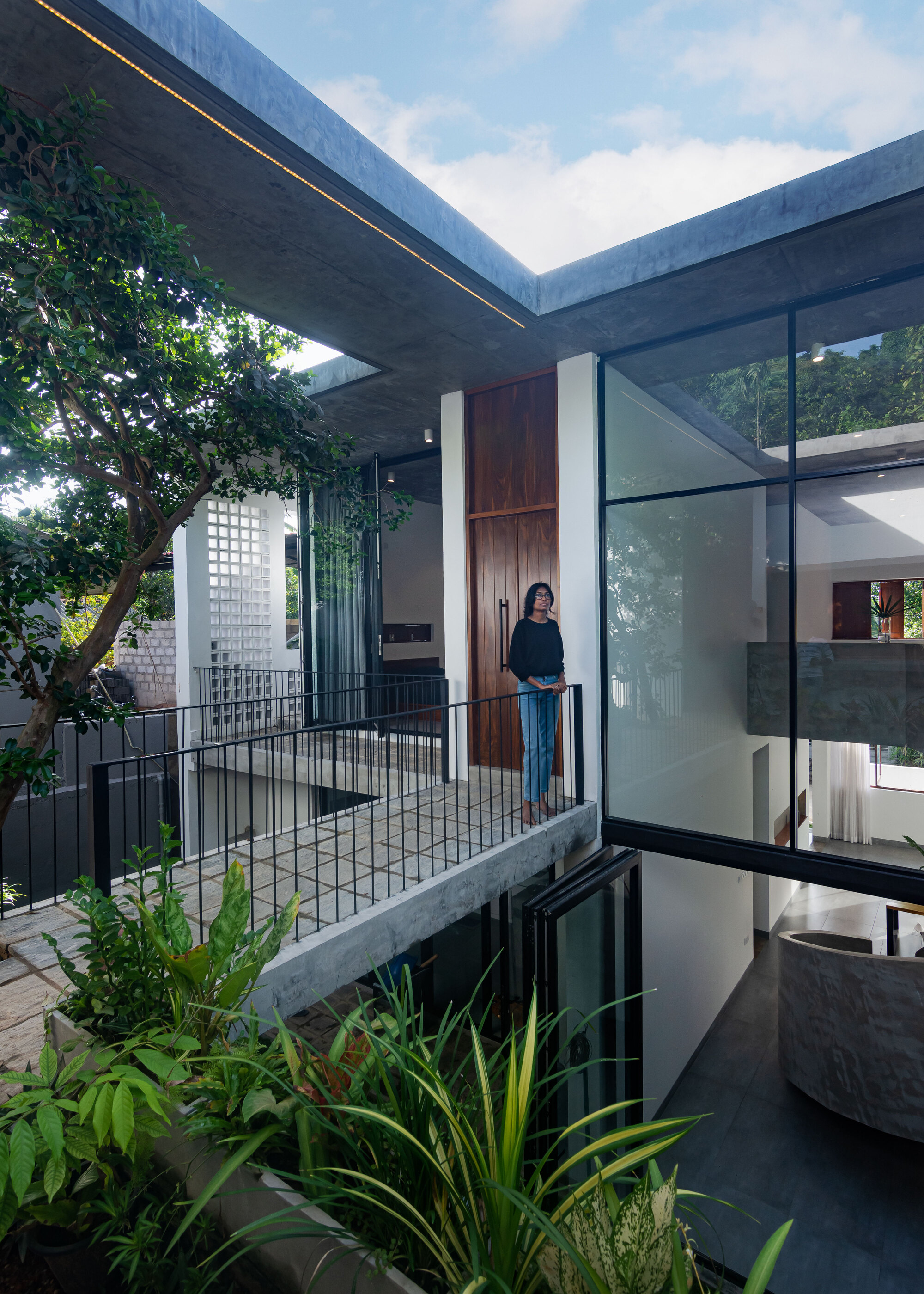 Gallery of The Triangle Residence / Kith Studio - 5