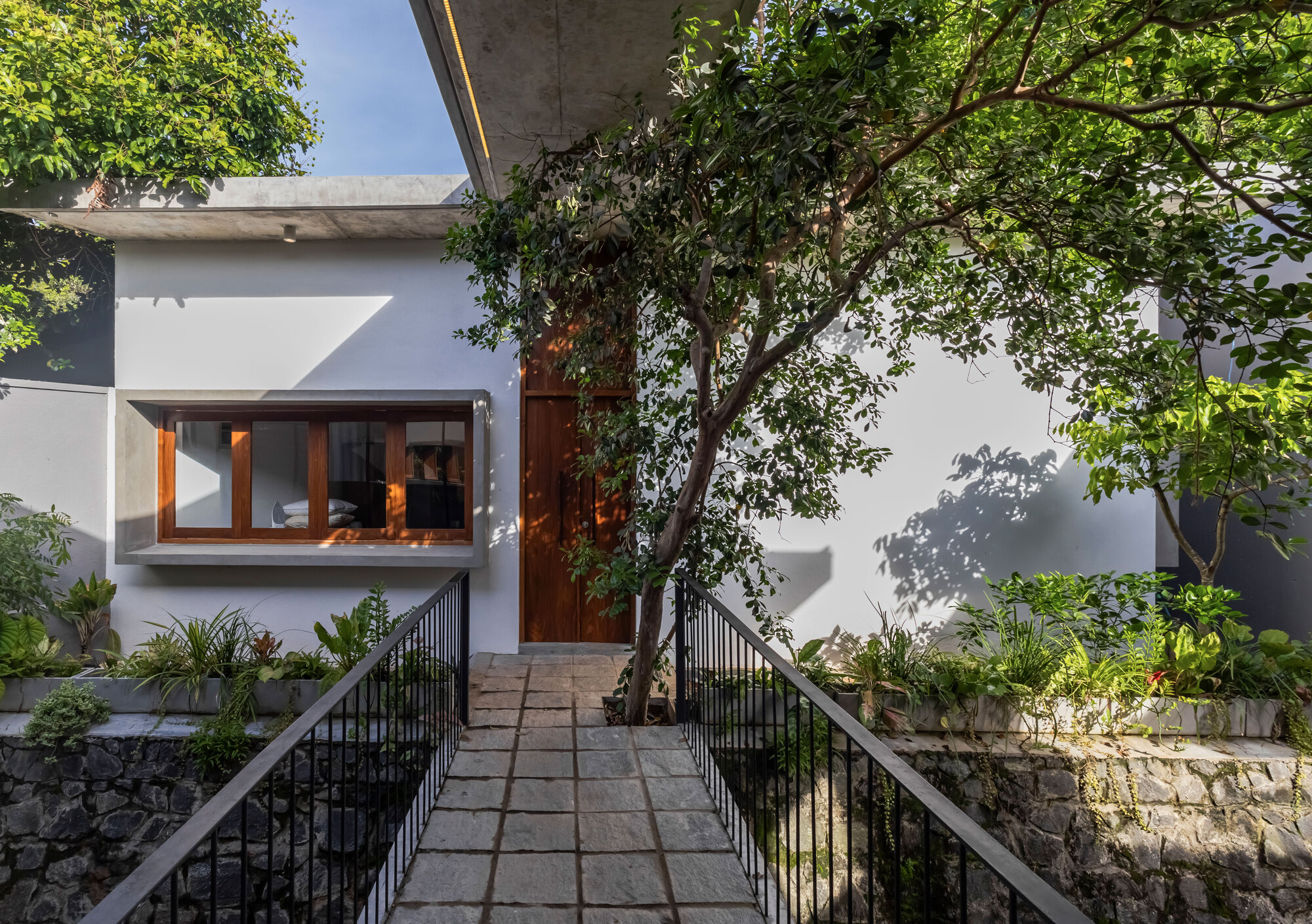 Gallery of The Triangle Residence / Kith Studio - 4