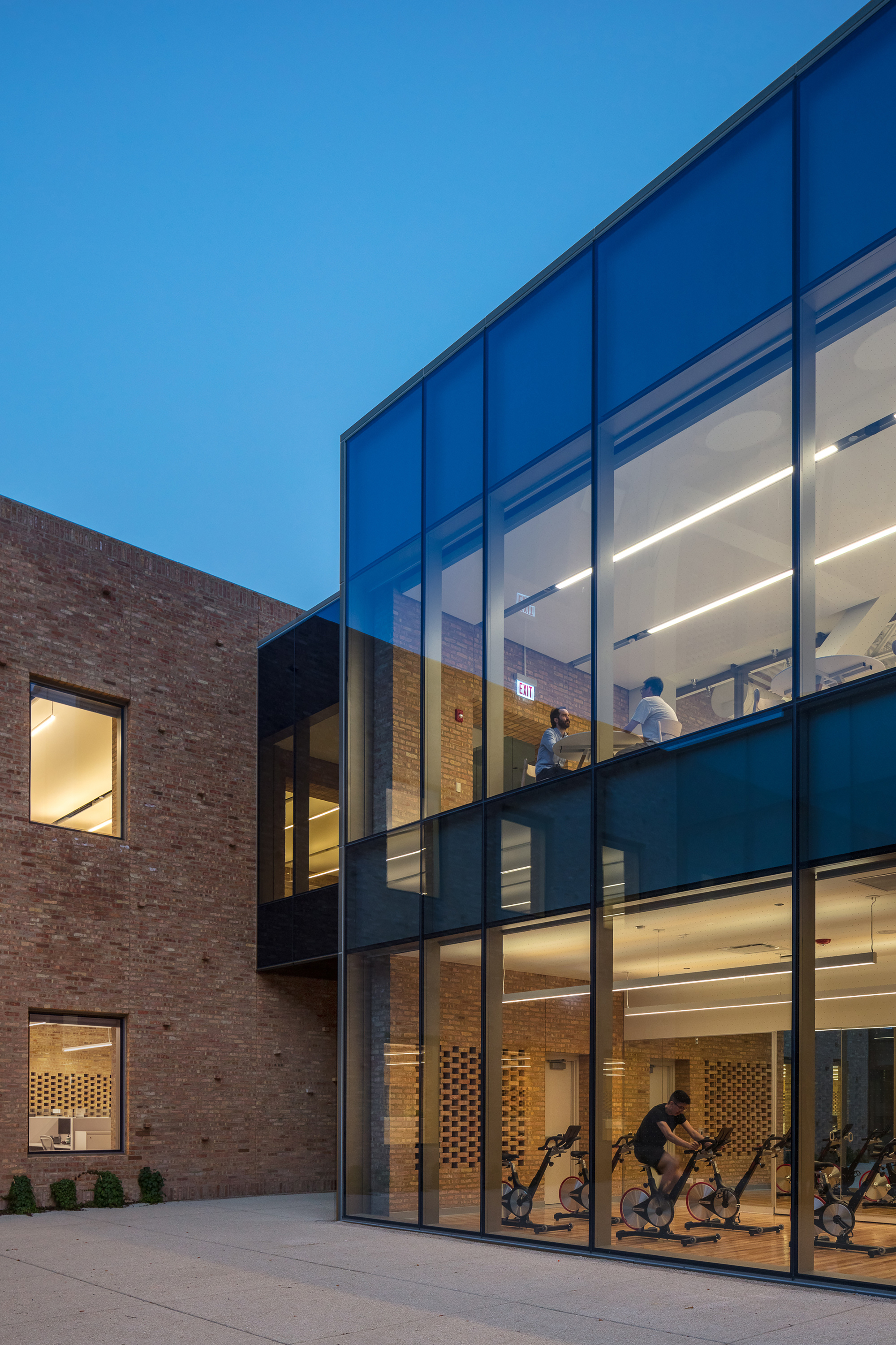 Gallery of Chicago Park District Headquarters and Fieldhouse / John ...