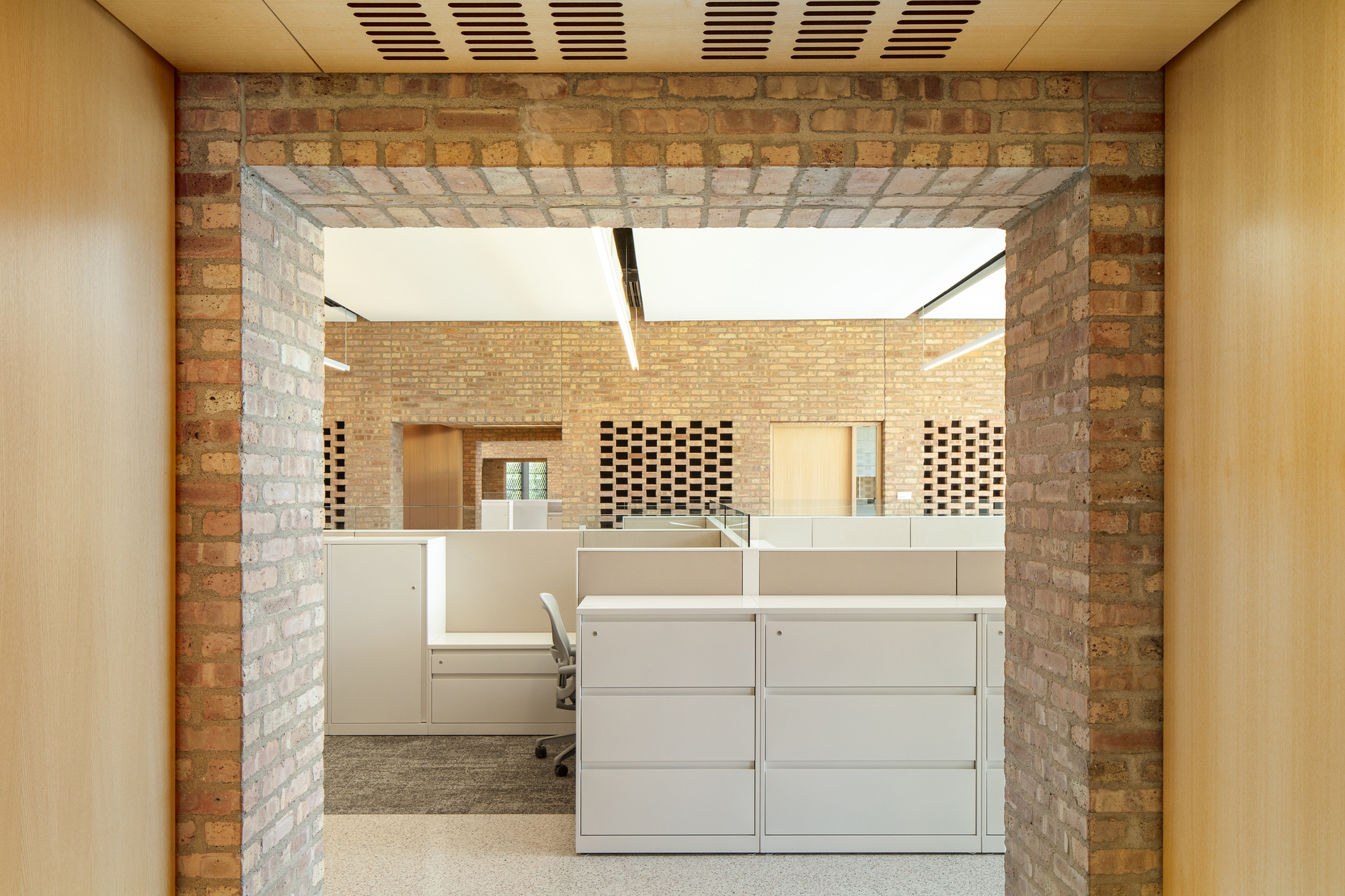 Gallery of Chicago Park District Headquarters and Fieldhouse / John ...