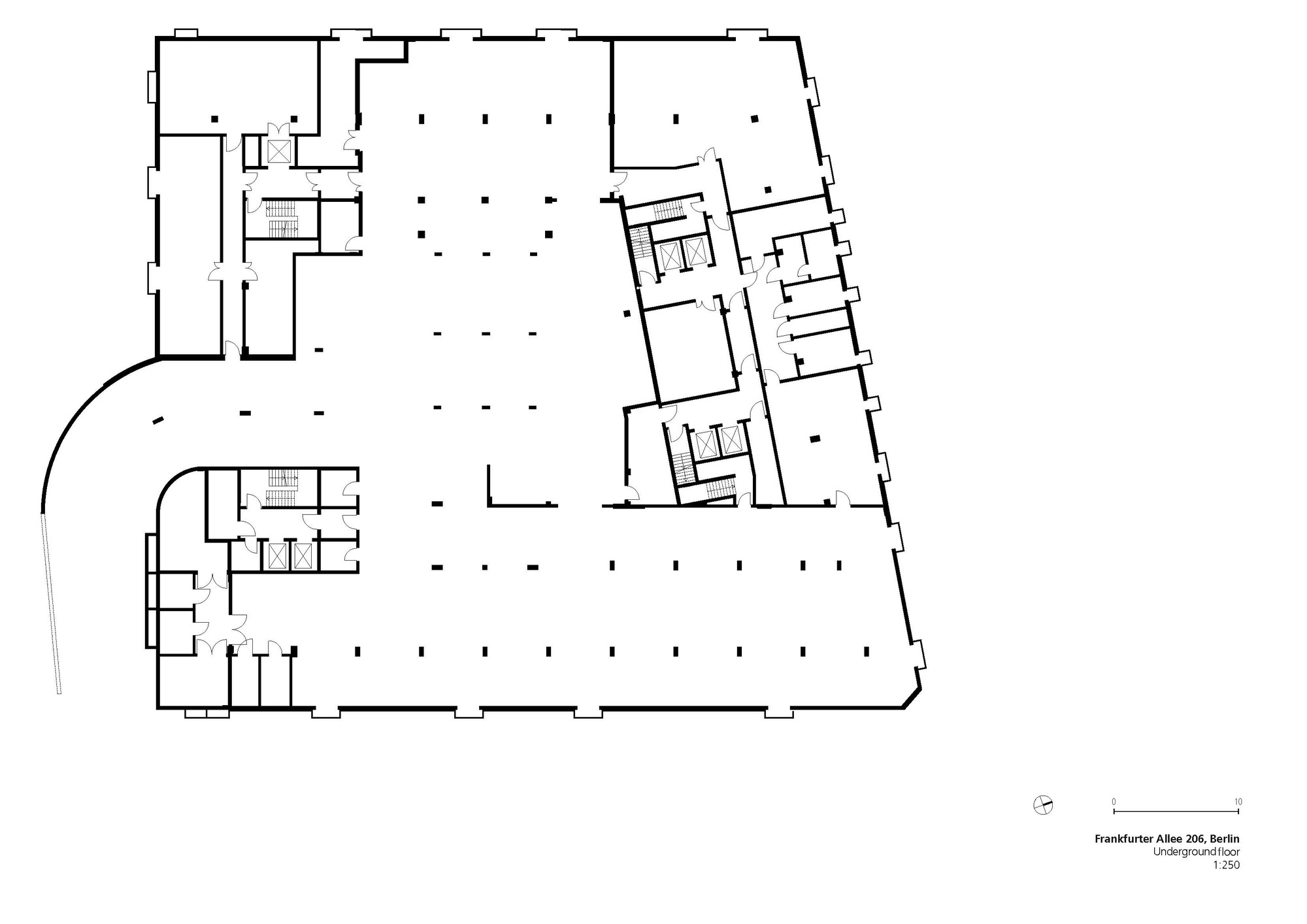 Gallery of Office Building FA 206 / Tchoban Voss Architekten - 32