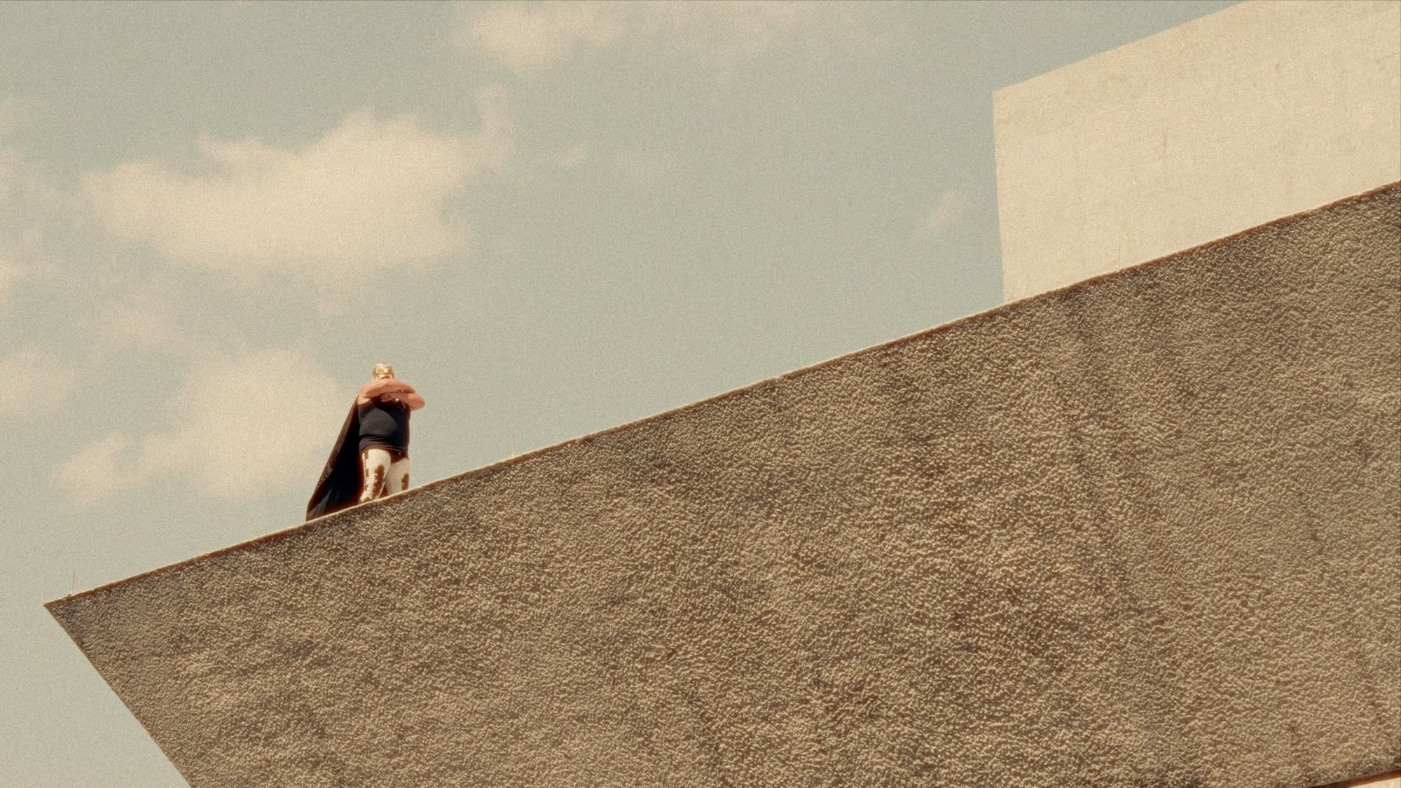 Agustín Hernández's Iconic Casa Praxis Is the Main Character