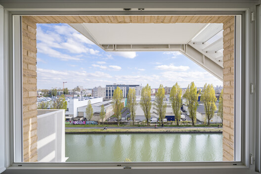 Rives de l'Ourcq Housing / Brenac & Gonzalez & Associés - Interior Photography, Windows, Glass, Facade