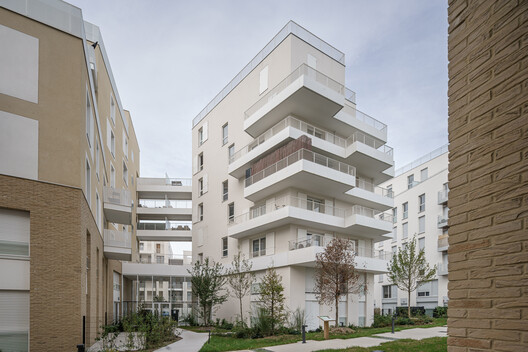 Rives de l'Ourcq Housing / Brenac & Gonzalez & Associés - Exterior Photography, Windows, Facade