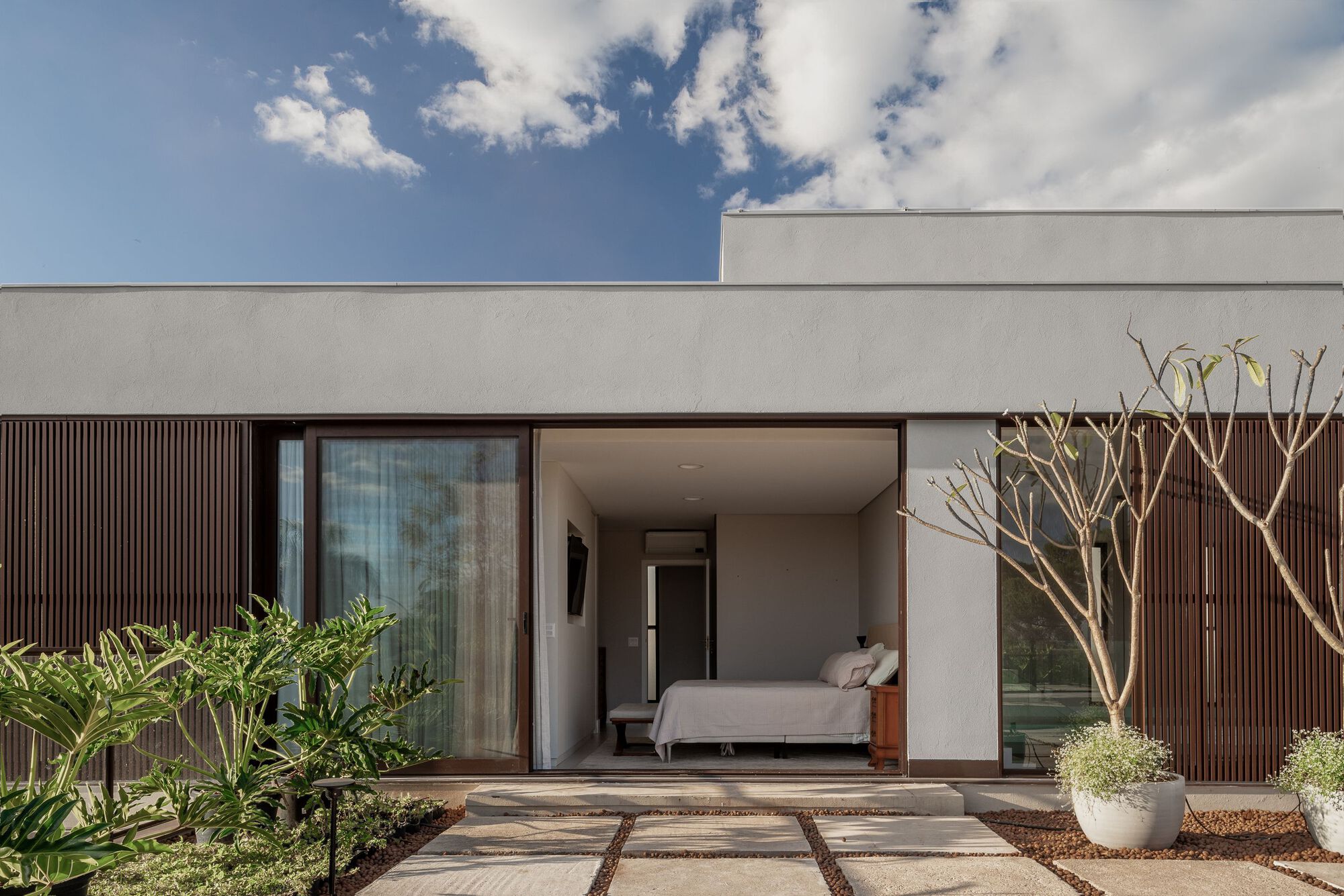 Galeria de Casa Garça / CODA Arquitetura - 15