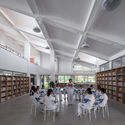 Bibliotecas infantiles: dinamismo, flexibilidad y adaptabilidad en el diseño de interiores - Imagen 2 de 30