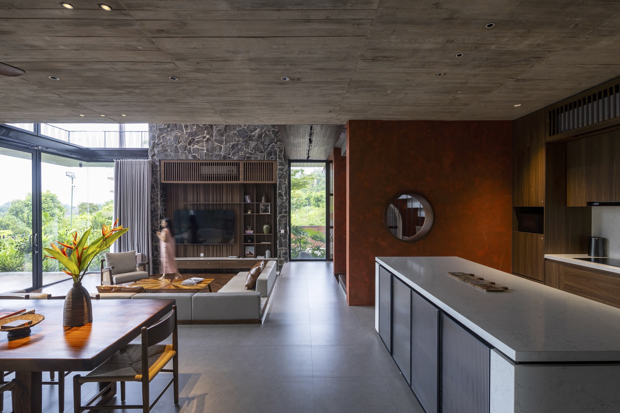 Gallery of Yên Bài Villa / PAK Architects - 12
