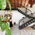 Casa Janani / Naked Volume Architecture Studio - Fotografía de interiores, escaleras, pasamanos