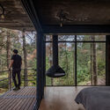 Casa Oruç / saavedra arquitectos - fotografía de interiores, dormitorio, bosque