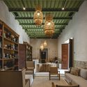 Hacienda Kikteil / BOIDE + MAGV Arquitectos - Fotografía interior, Sala de estar, Mesas, Fijación Vigas