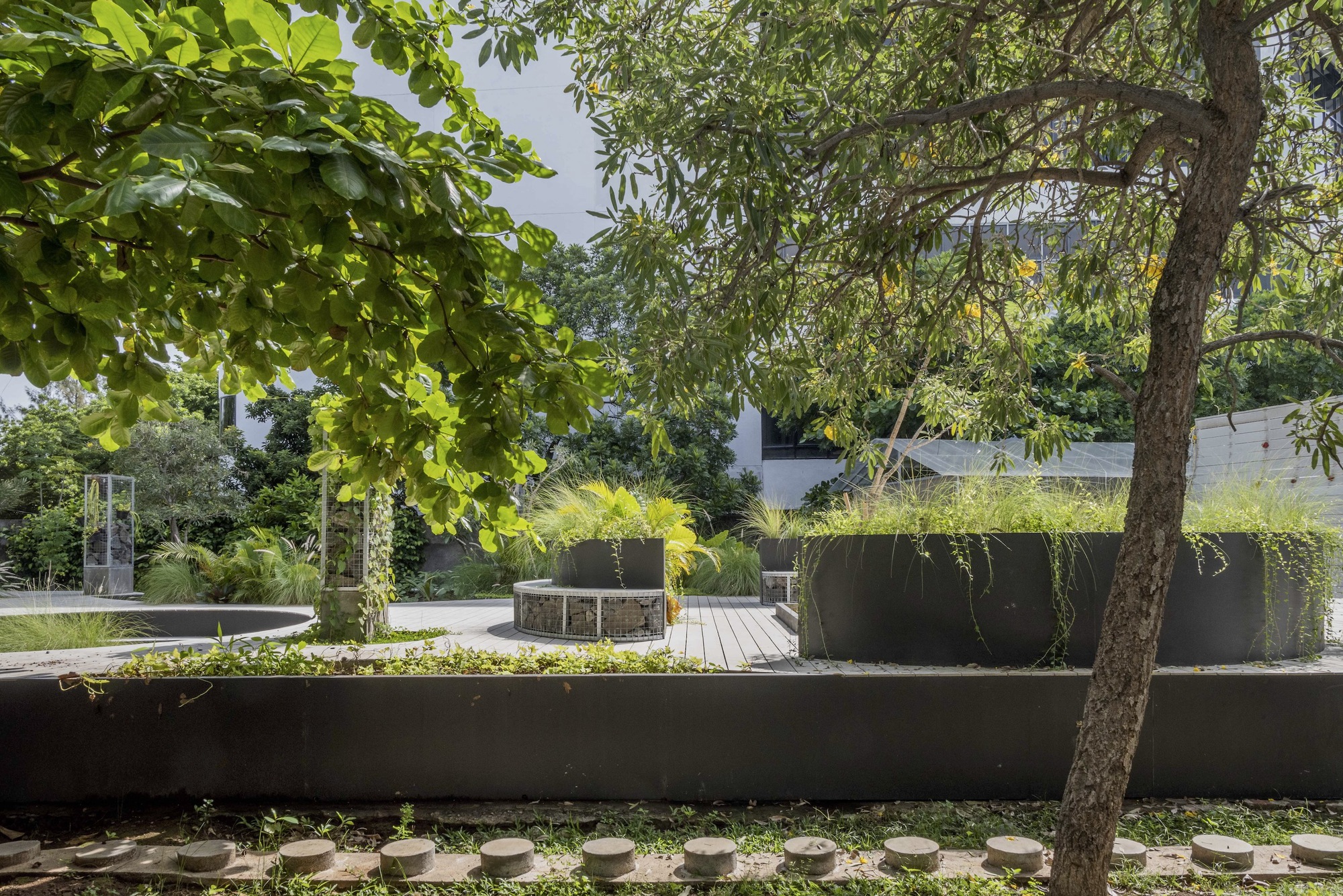 Gallery of SLK Outdoor Learning Space / Monsala - 8