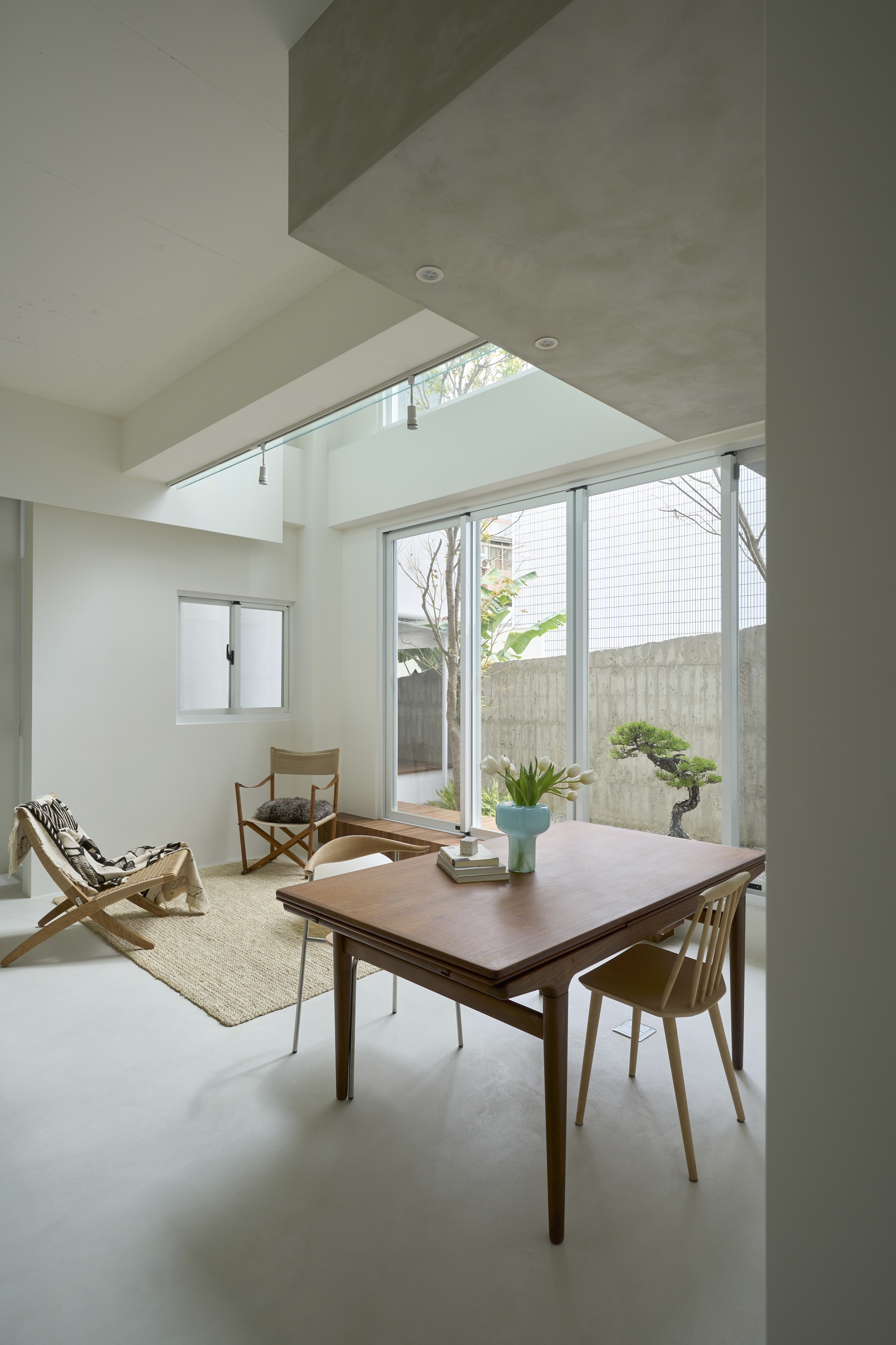 Gallery of House Valley / Soar Design Studio + Ray Architects - 11
