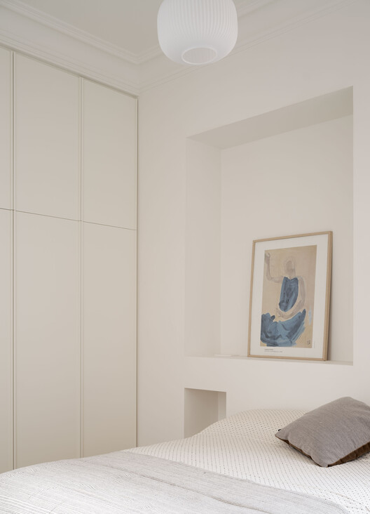 Apartamento en la Plazuela de Santiago / BABELstudio - Fotografía interior, Camas, Dormitorio